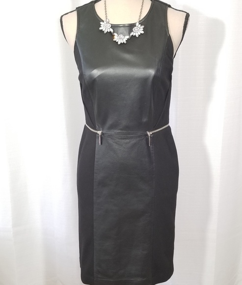 MICHAEL Michael Kors Dresses & Skirts - Michael Kors black sheath sleeveless dress.Size 2